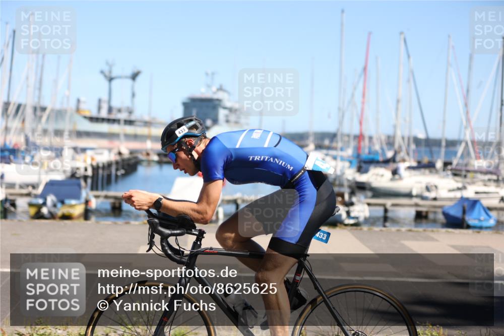 17.08.2025 - KN Förde Triathlon 2025 Yannick Fuchs http://msf.ph/oto/8625625 17.08.2025 12:50:28 Radfahren 395, 433, 450, 416, 440 meine-sportfotos.de