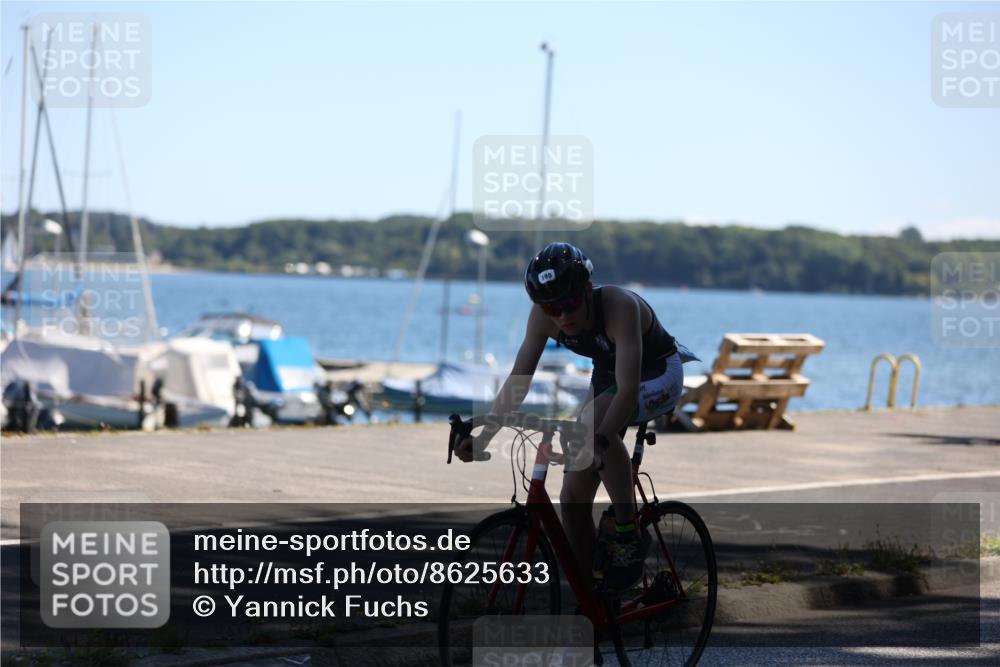 17.08.2025 - KN Förde Triathlon 2025 Yannick Fuchs http://msf.ph/oto/8625633 17.08.2025 12:50:33 Radfahren 395, 403, 439, 450, 433 meine-sportfotos.de