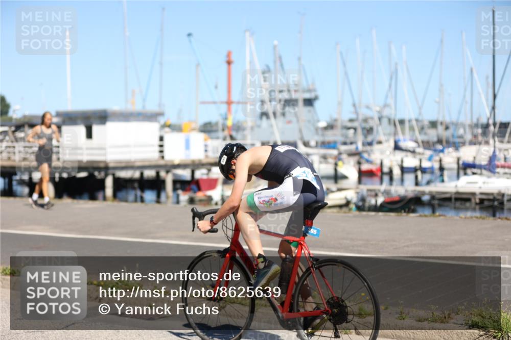 17.08.2025 - KN Förde Triathlon 2025 Yannick Fuchs http://msf.ph/oto/8625639 17.08.2025 12:50:35 Radfahren 395, 403, 439, 450, 395, 433 meine-sportfotos.de