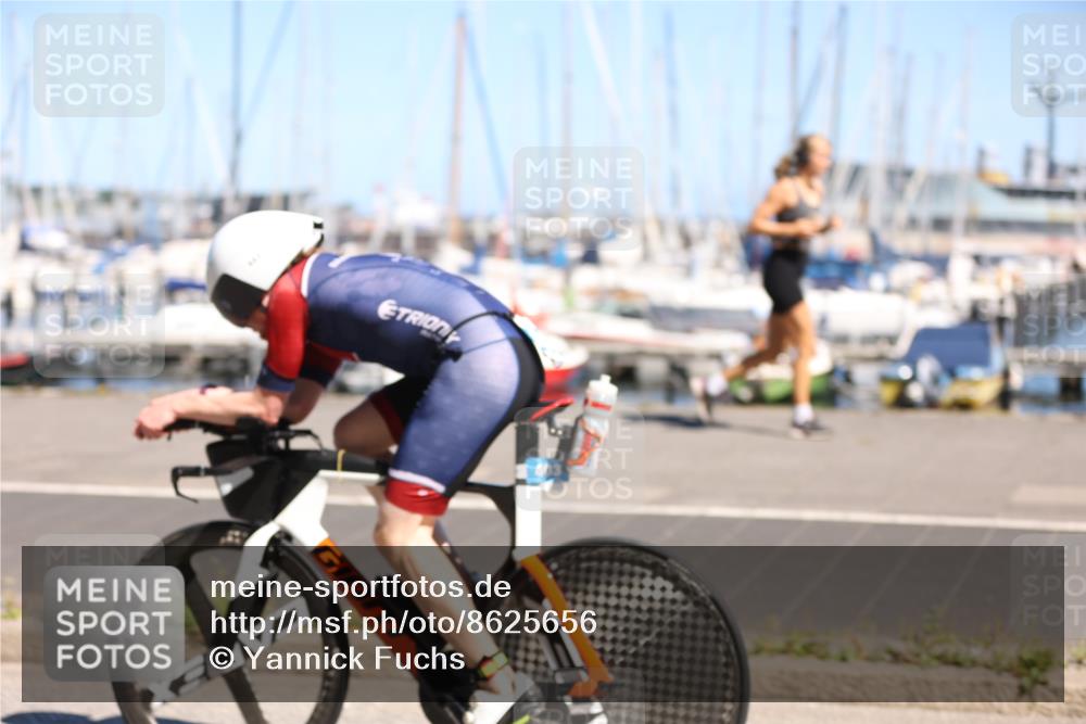 17.08.2025 - KN Förde Triathlon 2025 Yannick Fuchs http://msf.ph/oto/8625656 17.08.2025 12:50:40 Radfahren 403, 428, 439, 395, 450 meine-sportfotos.de