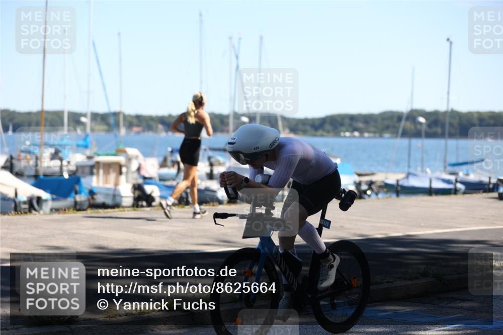17.08.2025 - KN Förde Triathlon 2025 Yannick Fuchs http://msf.ph/oto/8625664 17.08.2025 12:50:46 Radfahren 428, 403, 439 meine-sportfotos.de