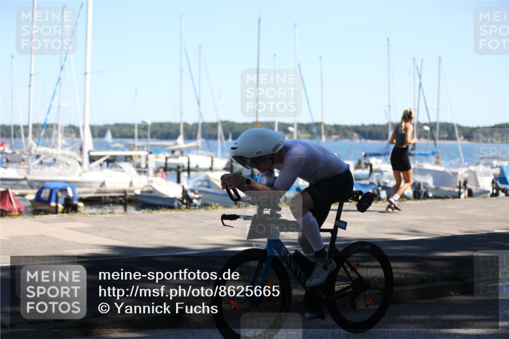 17.08.2025 - KN Förde Triathlon 2025 Yannick Fuchs http://msf.ph/oto/8625665 17.08.2025 12:50:47 Radfahren 428, 403, 439 meine-sportfotos.de