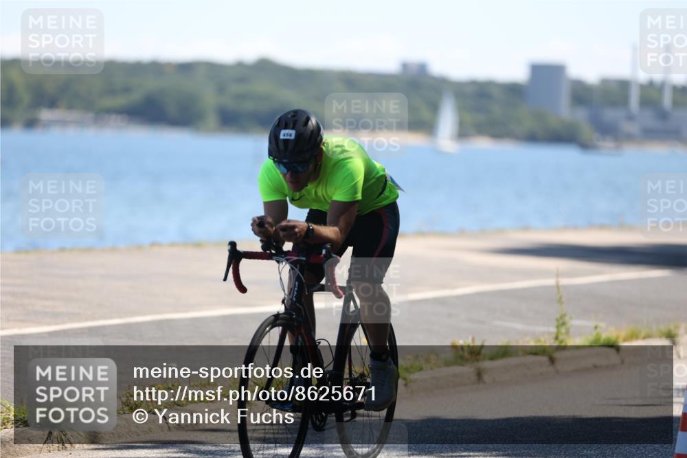 17.08.2025 - KN Förde Triathlon 2025 Yannick Fuchs http://msf.ph/oto/8625671 17.08.2025 12:51:03 Radfahren 424, 425, 441, 446, 454, 456, 464 meine-sportfotos.de