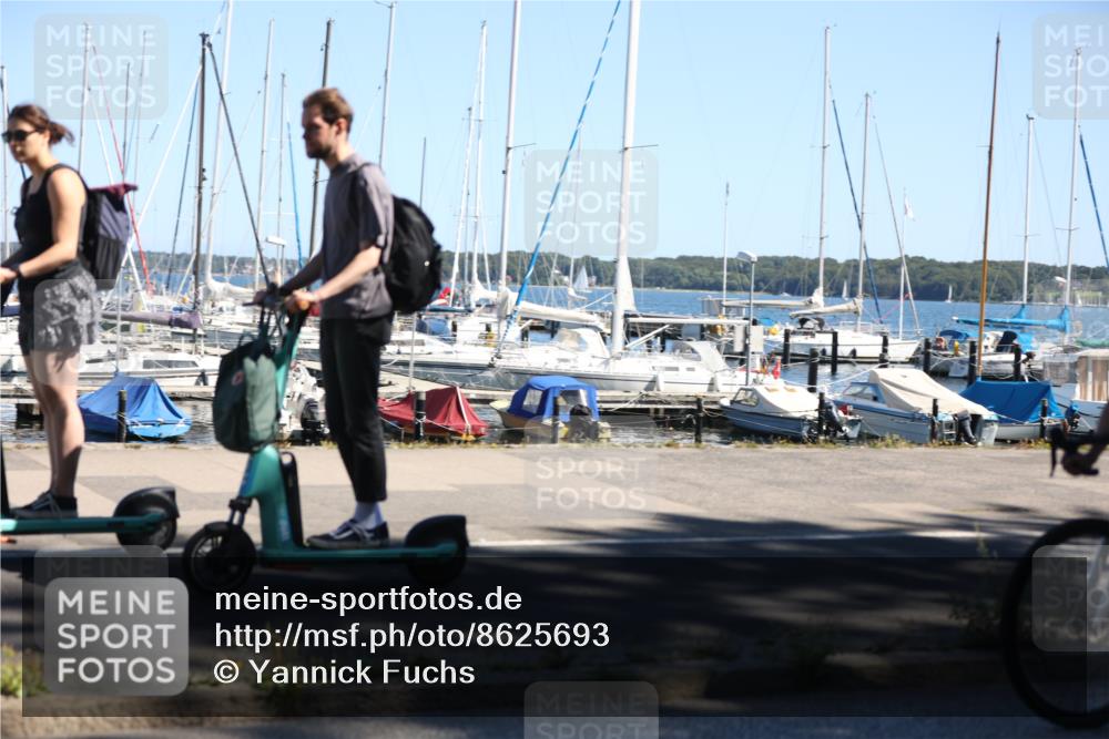 17.08.2025 - KN Förde Triathlon 2025 Yannick Fuchs http://msf.ph/oto/8625693 17.08.2025 12:51:11 Radfahren 424, 425, 446, 447, 454, 441, 456, 464 meine-sportfotos.de