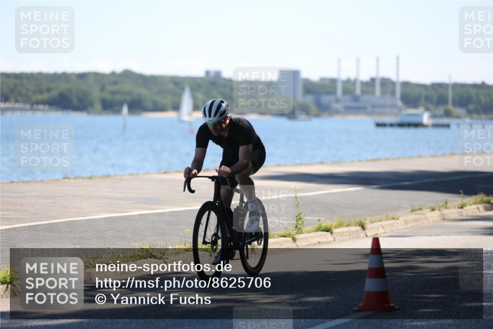 17.08.2025 - KN Förde Triathlon 2025 Yannick Fuchs http://msf.ph/oto/8625706 17.08.2025 12:51:30 Radfahren 408, 431, 434, 445, 457, 458, 466 meine-sportfotos.de
