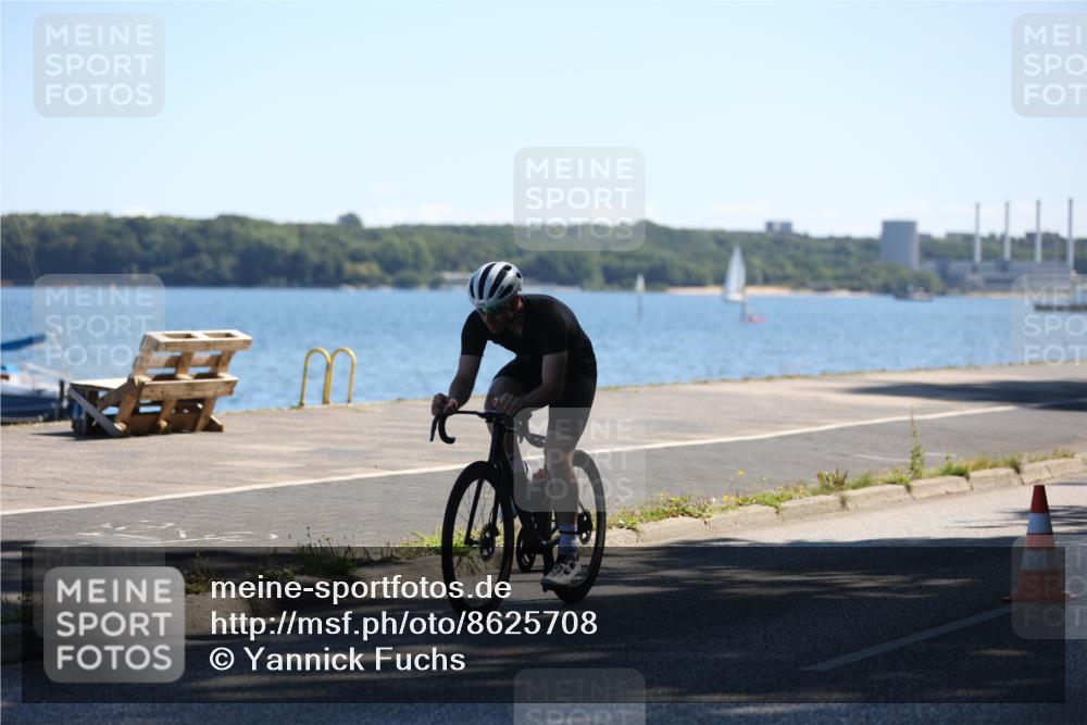 17.08.2025 - KN Förde Triathlon 2025 Yannick Fuchs http://msf.ph/oto/8625708 17.08.2025 12:51:30 Radfahren 408, 431, 434, 445, 457, 458, 466 meine-sportfotos.de