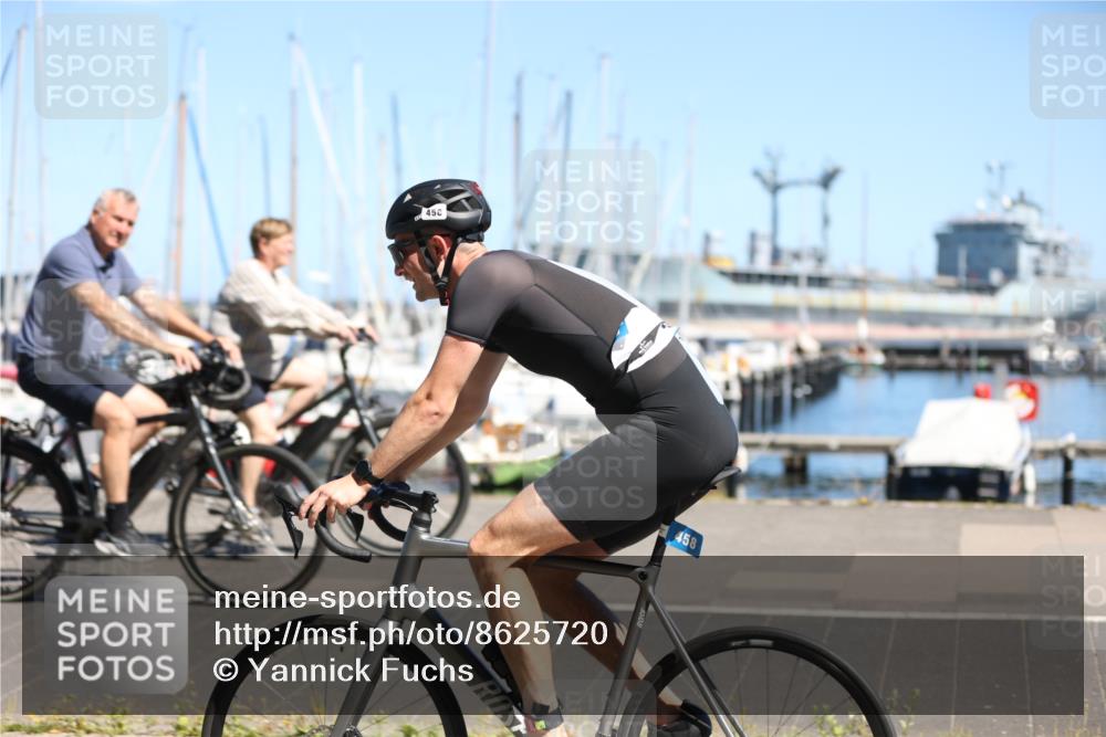 17.08.2025 - KN Förde Triathlon 2025 Yannick Fuchs http://msf.ph/oto/8625720 17.08.2025 12:51:39 Radfahren 430, 434, 458, 408, 431, 445, 457, 466 meine-sportfotos.de