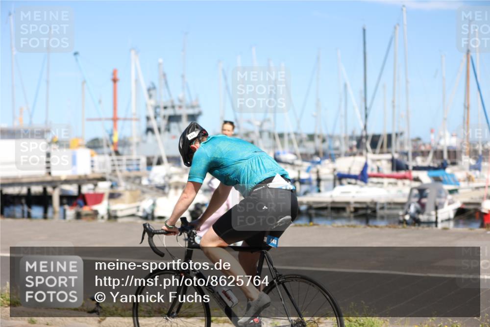 17.08.2025 - KN Förde Triathlon 2025 Yannick Fuchs http://msf.ph/oto/8625764 17.08.2025 12:52:18 Radfahren 428, 437, 448, 467, 472, 395, 450, 472 meine-sportfotos.de