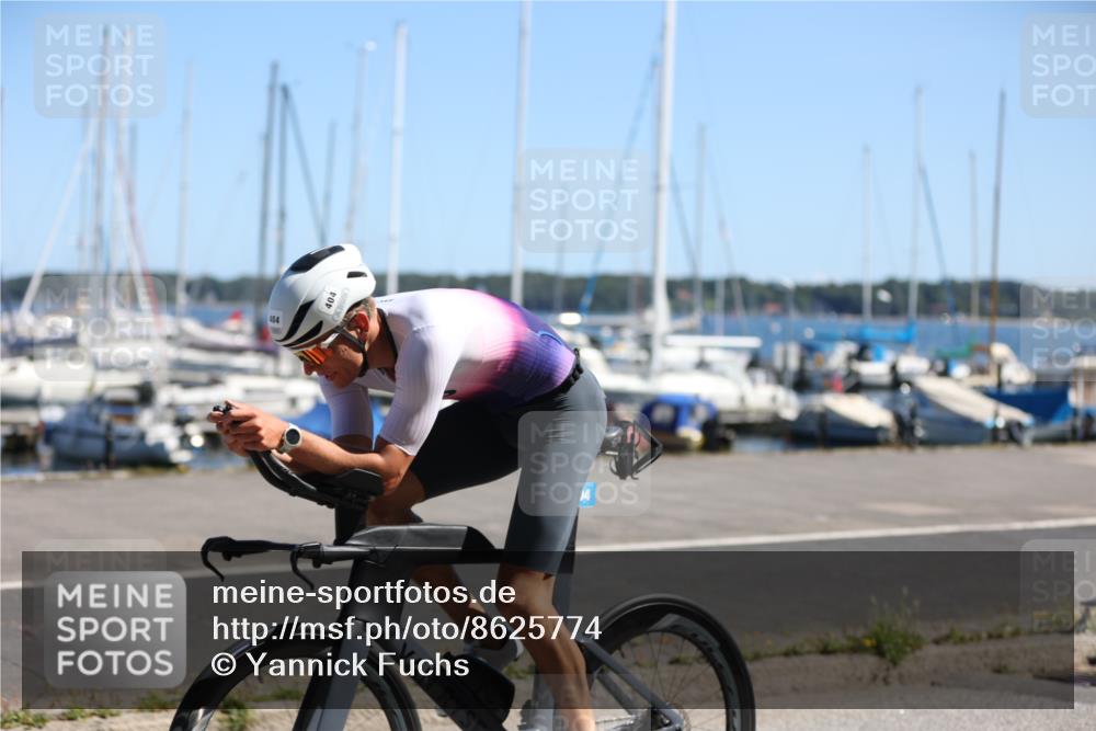 17.08.2025 - KN Förde Triathlon 2025 Yannick Fuchs http://msf.ph/oto/8625774 17.08.2025 12:52:49 Radfahren 402, 404, 445, 446, 460, 464, 426, 446 meine-sportfotos.de