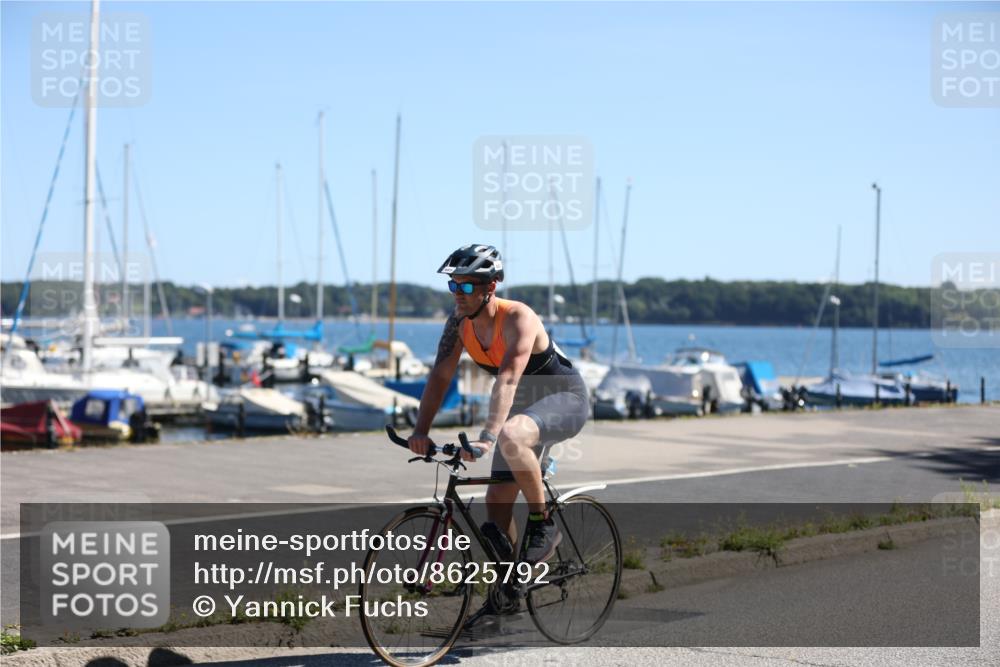 17.08.2025 - KN Förde Triathlon 2025 Yannick Fuchs http://msf.ph/oto/8625792 17.08.2025 12:53:13 Radfahren 434, 458, 483, 483 meine-sportfotos.de
