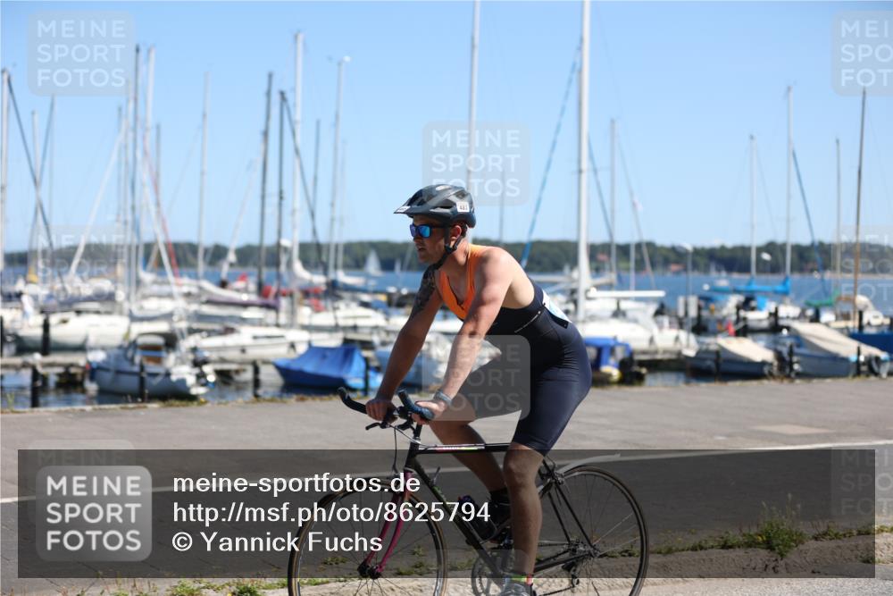 17.08.2025 - KN Förde Triathlon 2025 Yannick Fuchs http://msf.ph/oto/8625794 17.08.2025 12:53:13 Radfahren 434, 458, 483, 483 meine-sportfotos.de