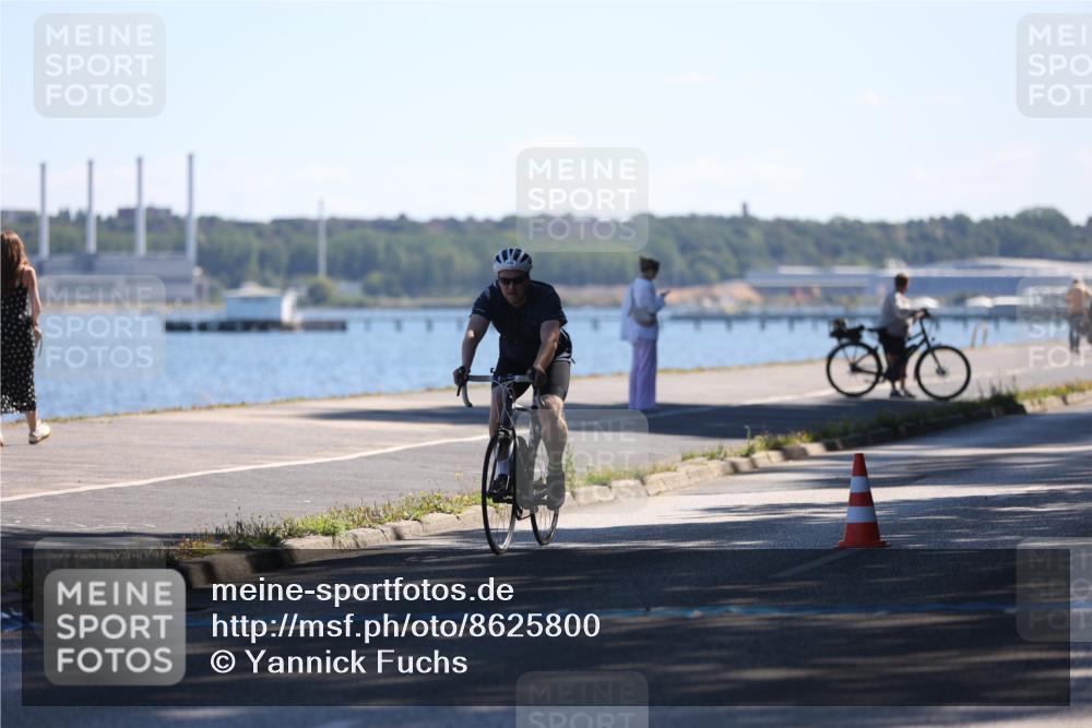 17.08.2025 - KN Förde Triathlon 2025 Yannick Fuchs http://msf.ph/oto/8625800 17.08.2025 12:53:24 Radfahren 411, 430, 435, 436, 461, 473, 476, 509, 458 meine-sportfotos.de