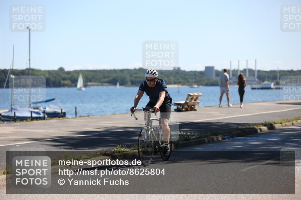 17.08.2025 - KN Förde Triathlon 2025 Yannick Fuchs http://msf.ph/oto/8625804 17.08.2025 12:53:26 Radfahren 411, 430, 435, 436, 461, 473, 476, 509 meine-sportfotos.de