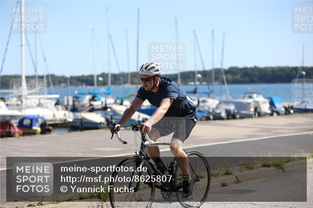 17.08.2025 - KN Förde Triathlon 2025 Yannick Fuchs http://msf.ph/oto/8625807 17.08.2025 12:53:26 Radfahren 411, 430, 435, 436, 461, 473, 476, 509 meine-sportfotos.de