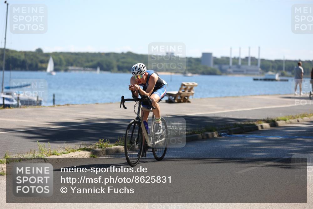 17.08.2025 - KN Förde Triathlon 2025 Yannick Fuchs http://msf.ph/oto/8625831 17.08.2025 12:53:37 Radfahren 401, 418, 432, 452, 465, 471, 472, 493, 430, 473, 476, 509 meine-sportfotos.de