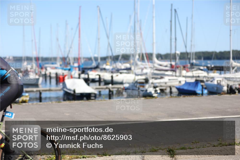 17.08.2025 - KN Förde Triathlon 2025 Yannick Fuchs http://msf.ph/oto/8625903 17.08.2025 12:54:54 Radfahren 396, 401, 411, 418, 435, 443, 461, 462, 483, 498, 443 meine-sportfotos.de