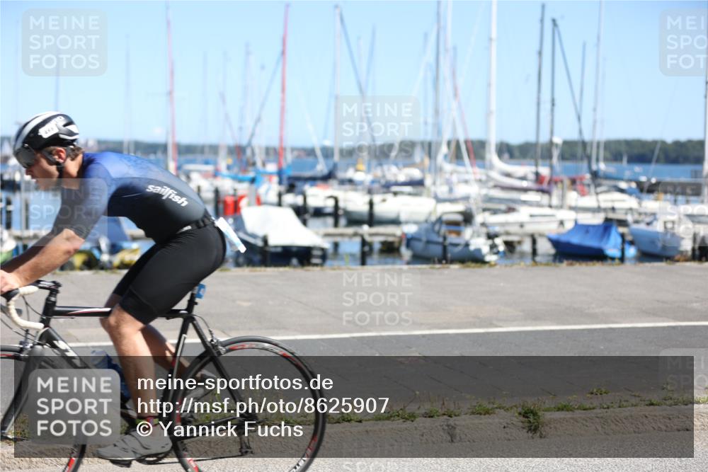 17.08.2025 - KN Förde Triathlon 2025 Yannick Fuchs http://msf.ph/oto/8625907 17.08.2025 12:54:59 Radfahren 396, 401, 411, 418, 435, 436, 461, 462, 471, 483, 498, 509, 443, 498 meine-sportfotos.de