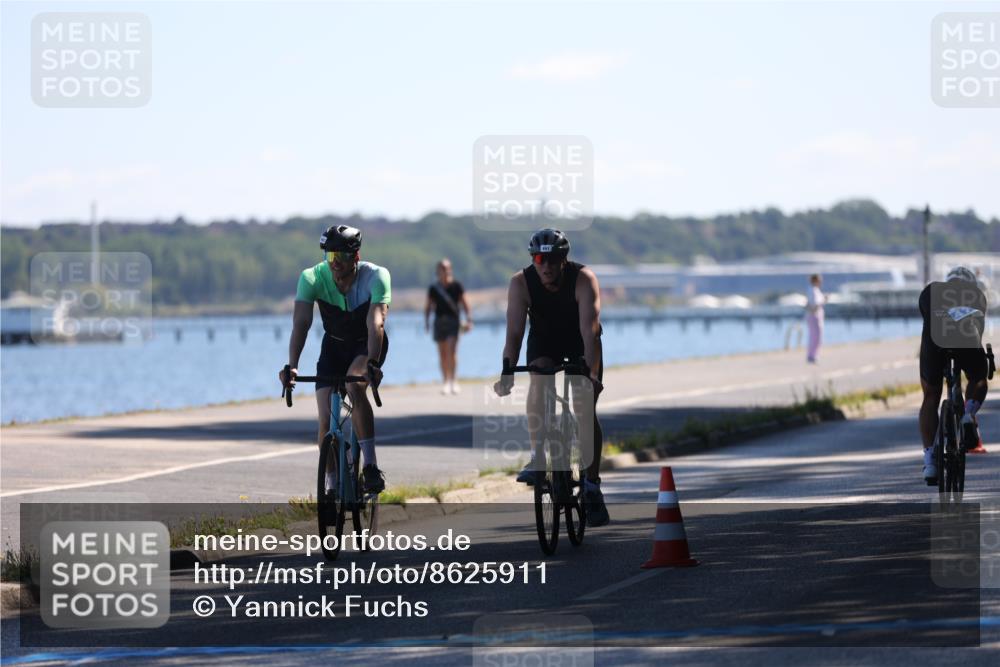 17.08.2025 - KN Förde Triathlon 2025 Yannick Fuchs http://msf.ph/oto/8625911 17.08.2025 12:55:09 Radfahren 432, 436, 471, 476, 482, 491, 493, 401, 418, 435, 436, 462, 509 meine-sportfotos.de