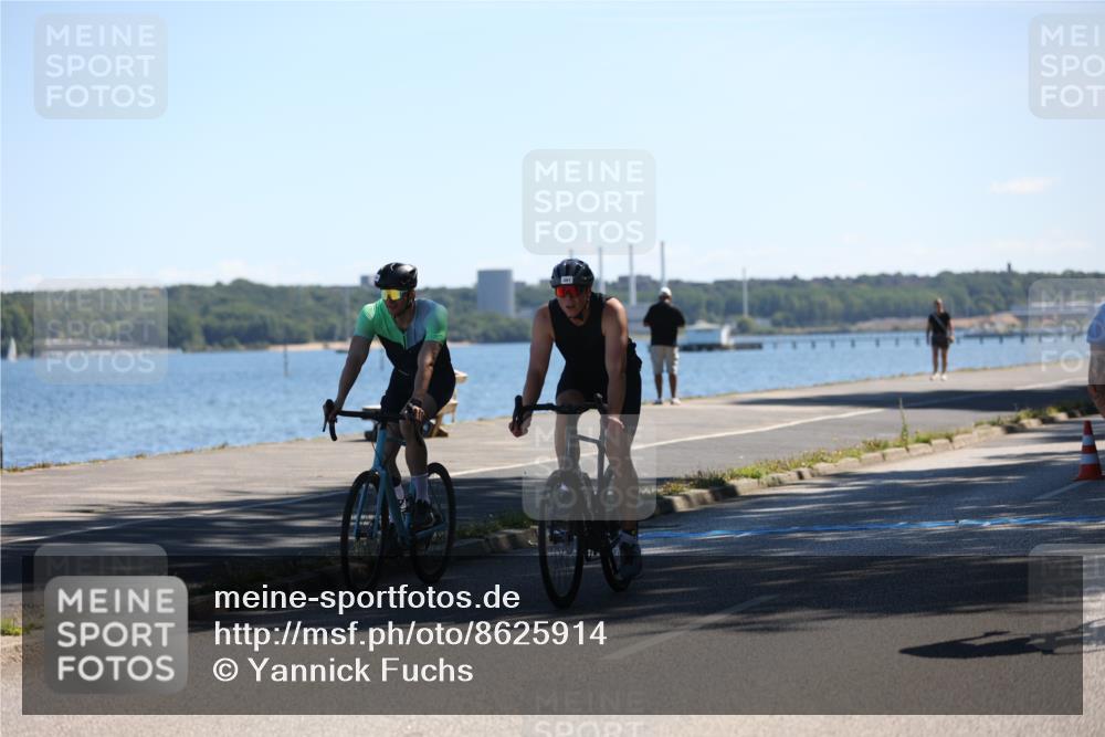 17.08.2025 - KN Förde Triathlon 2025 Yannick Fuchs http://msf.ph/oto/8625914 17.08.2025 12:55:10 Radfahren 432, 471, 476, 482, 491, 493, 418, 436, 462, 471, 509 meine-sportfotos.de