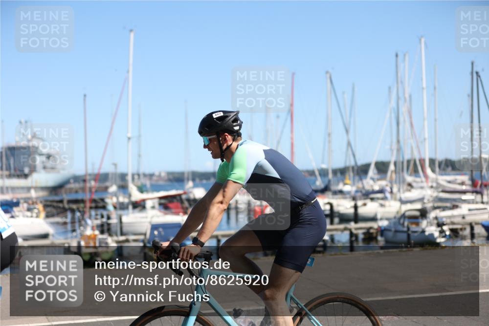 17.08.2025 - KN Förde Triathlon 2025 Yannick Fuchs http://msf.ph/oto/8625920 17.08.2025 12:55:12 Radfahren 432, 476, 482, 491, 493, 418, 436, 462, 471, 482, 491, 509 meine-sportfotos.de