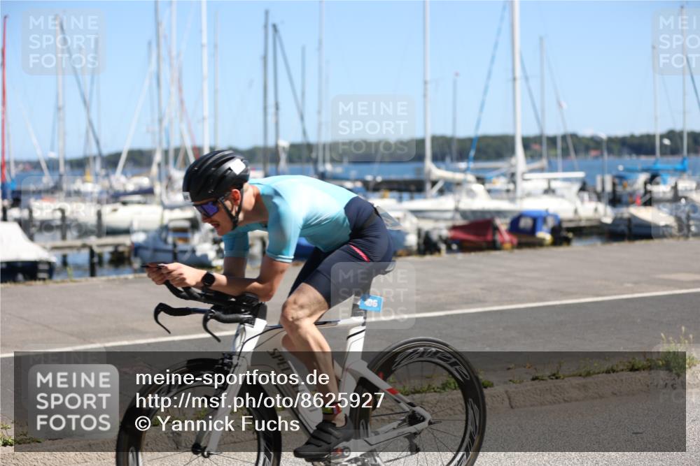 17.08.2025 - KN Förde Triathlon 2025 Yannick Fuchs http://msf.ph/oto/8625927 17.08.2025 12:55:26 Radfahren 406, 421, 465, 406 meine-sportfotos.de
