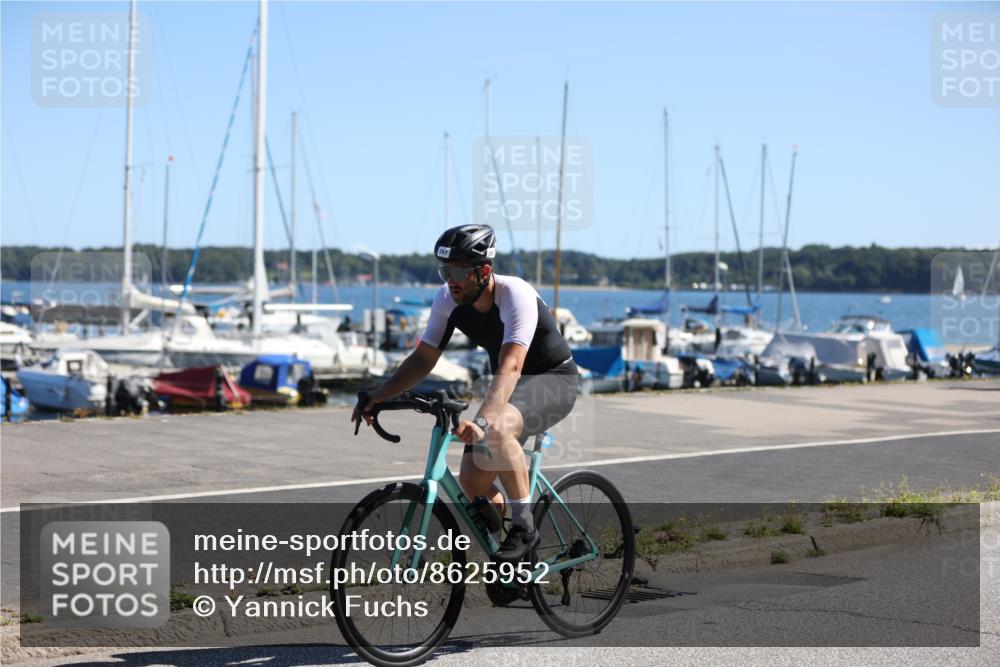 17.08.2025 - KN Förde Triathlon 2025 Yannick Fuchs http://msf.ph/oto/8625952 17.08.2025 12:55:44 Radfahren 357, 398, 409, 475, 544, 357, 414, 455 meine-sportfotos.de