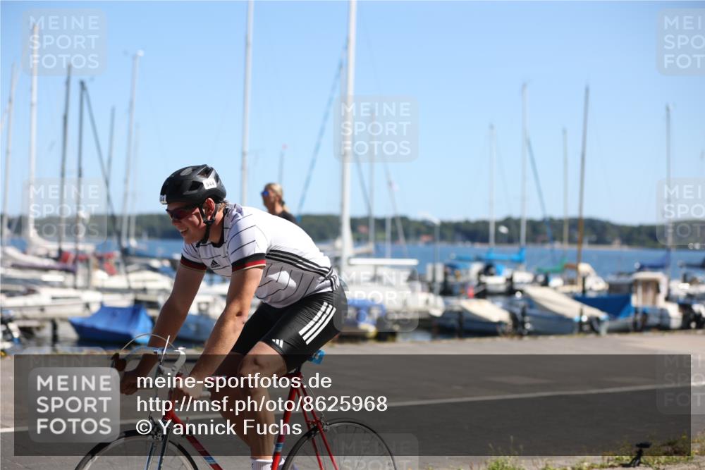 17.08.2025 - KN Förde Triathlon 2025 Yannick Fuchs http://msf.ph/oto/8625968 17.08.2025 12:55:53 Radfahren 453, 470, 490, 544, 409, 475, 544 meine-sportfotos.de