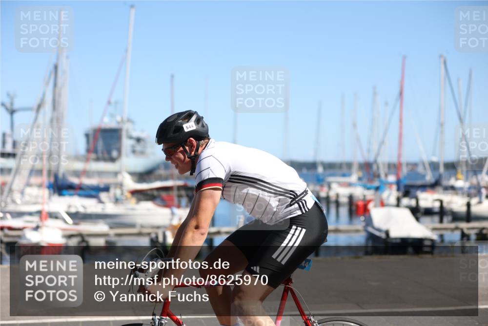 17.08.2025 - KN Förde Triathlon 2025 Yannick Fuchs http://msf.ph/oto/8625970 17.08.2025 12:55:53 Radfahren 453, 470, 490, 544, 409, 475, 544 meine-sportfotos.de