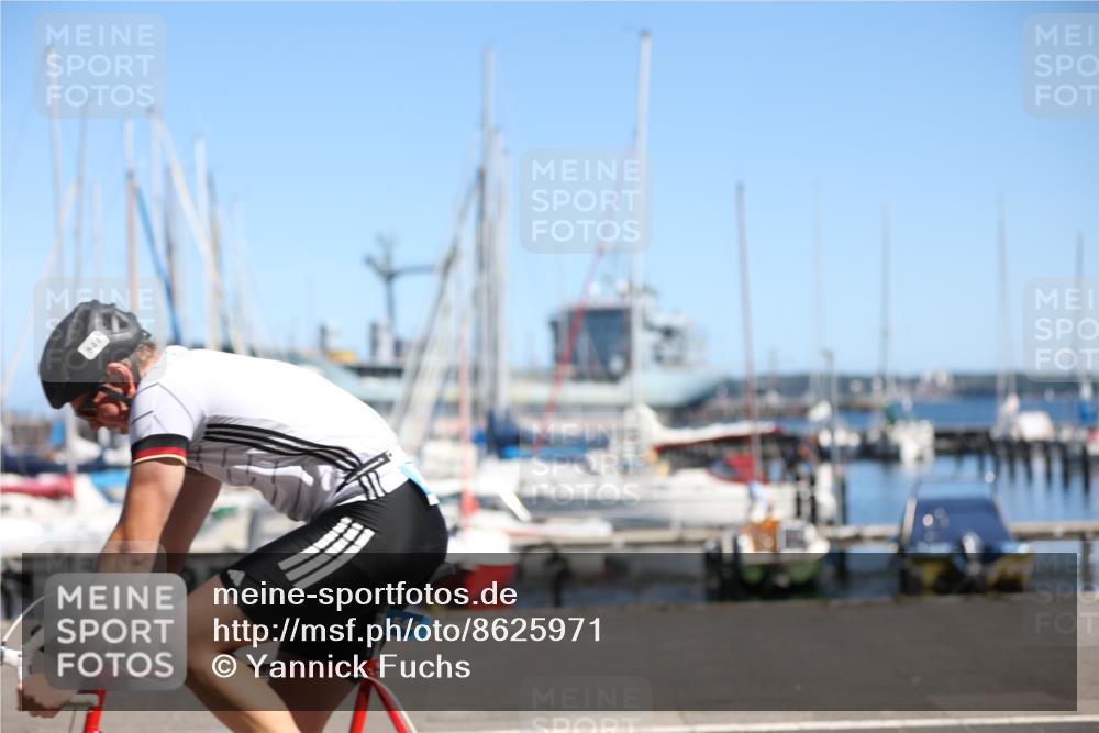 17.08.2025 - KN Förde Triathlon 2025 Yannick Fuchs http://msf.ph/oto/8625971 17.08.2025 12:55:53 Radfahren 453, 470, 490, 544, 409, 475, 544 meine-sportfotos.de