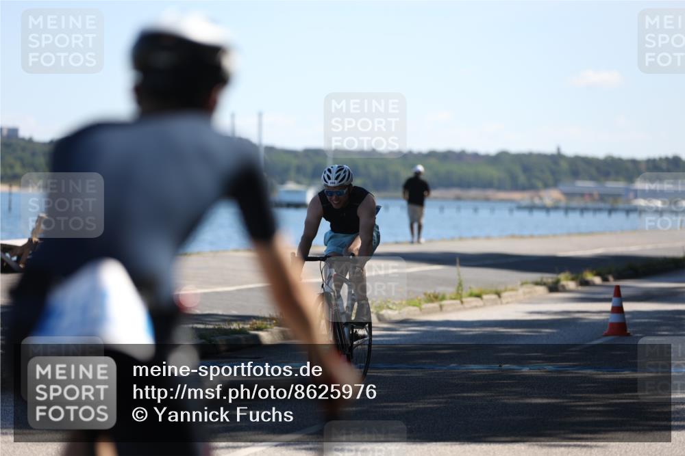 17.08.2025 - KN Förde Triathlon 2025 Yannick Fuchs http://msf.ph/oto/8625976 17.08.2025 12:56:02 Radfahren 459, 490, 453, 470 meine-sportfotos.de