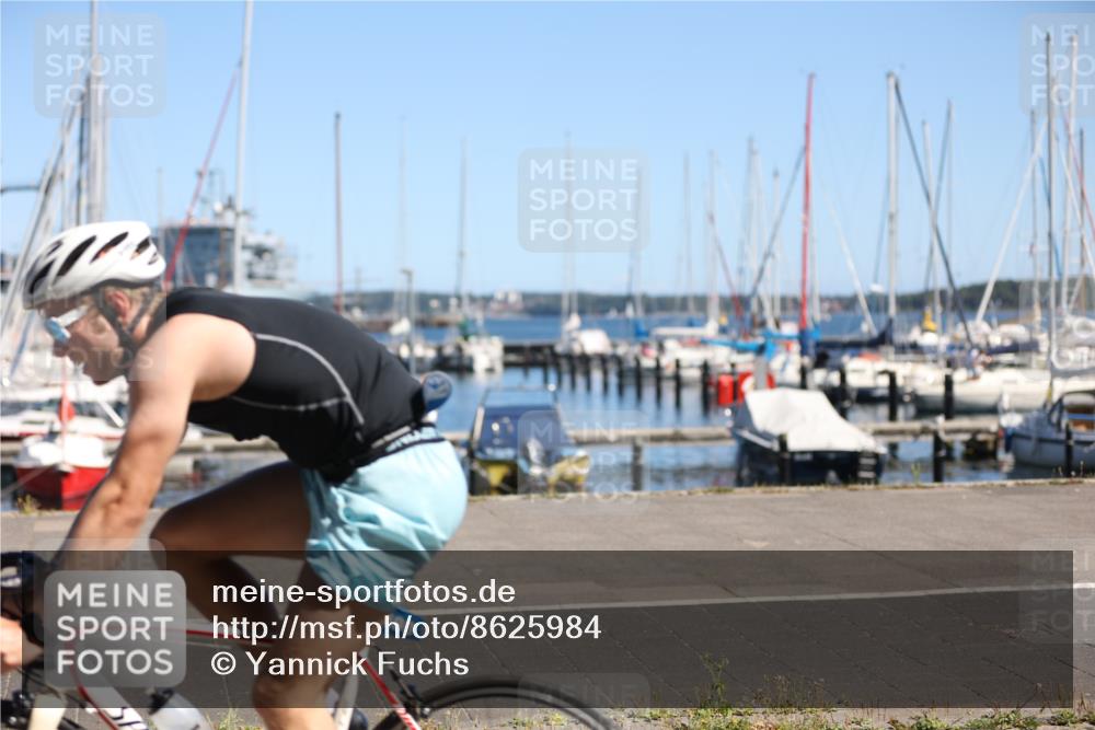 17.08.2025 - KN Förde Triathlon 2025 Yannick Fuchs http://msf.ph/oto/8625984 17.08.2025 12:56:04 Radfahren 459, 453, 470, 490 meine-sportfotos.de