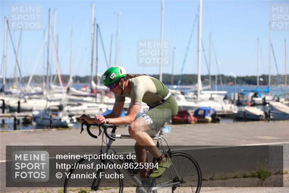 17.08.2025 - KN Förde Triathlon 2025 Yannick Fuchs http://msf.ph/oto/8625994 17.08.2025 12:56:18 Radfahren 415, 479, 486, 548, 479, 548 meine-sportfotos.de