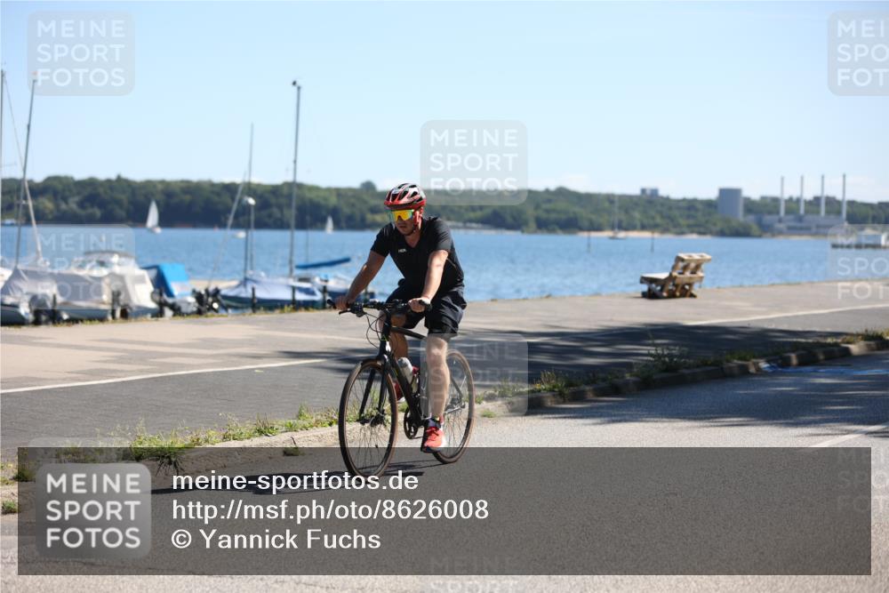 17.08.2025 - KN Förde Triathlon 2025 Yannick Fuchs http://msf.ph/oto/8626008 17.08.2025 12:56:24 Radfahren 415, 422, 443, 486, 501, 505, 506, 513, 479, 548 meine-sportfotos.de