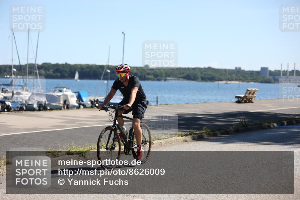 17.08.2025 - KN Förde Triathlon 2025 Yannick Fuchs http://msf.ph/oto/8626009 17.08.2025 12:56:24 Radfahren 415, 422, 443, 486, 501, 505, 506, 513, 479, 548 meine-sportfotos.de