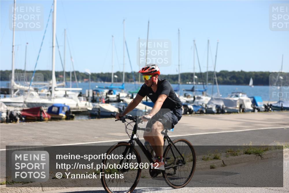 17.08.2025 - KN Förde Triathlon 2025 Yannick Fuchs http://msf.ph/oto/8626012 17.08.2025 12:56:25 Radfahren 407, 415, 422, 443, 486, 487, 501, 505, 506, 513, 486 meine-sportfotos.de