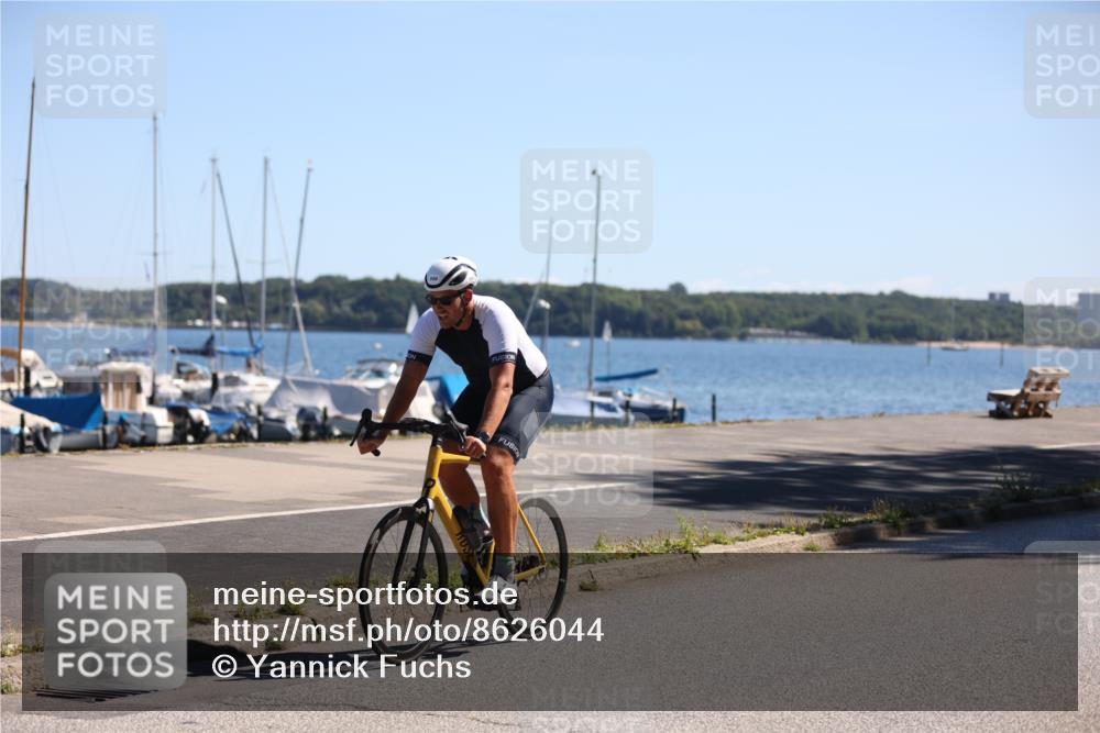 17.08.2025 - KN Förde Triathlon 2025 Yannick Fuchs http://msf.ph/oto/8626044 17.08.2025 12:56:40 Radfahren 420, 462, 477, 480, 496, 498, 500, 504, 507, 396, 407, 422, 443, 487, 500, 501, 505, 506 meine-sportfotos.de