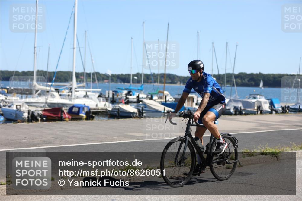 17.08.2025 - KN Förde Triathlon 2025 Yannick Fuchs http://msf.ph/oto/8626051 17.08.2025 12:56:47 Radfahren 406, 420, 477, 480, 491, 504, 462, 480, 496, 498, 507 meine-sportfotos.de