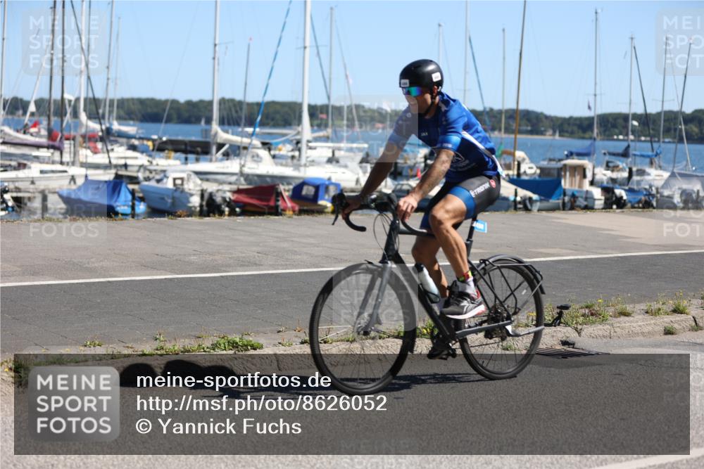 17.08.2025 - KN Förde Triathlon 2025 Yannick Fuchs http://msf.ph/oto/8626052 17.08.2025 12:56:47 Radfahren 406, 420, 477, 480, 491, 504, 462, 480, 496, 498, 507 meine-sportfotos.de