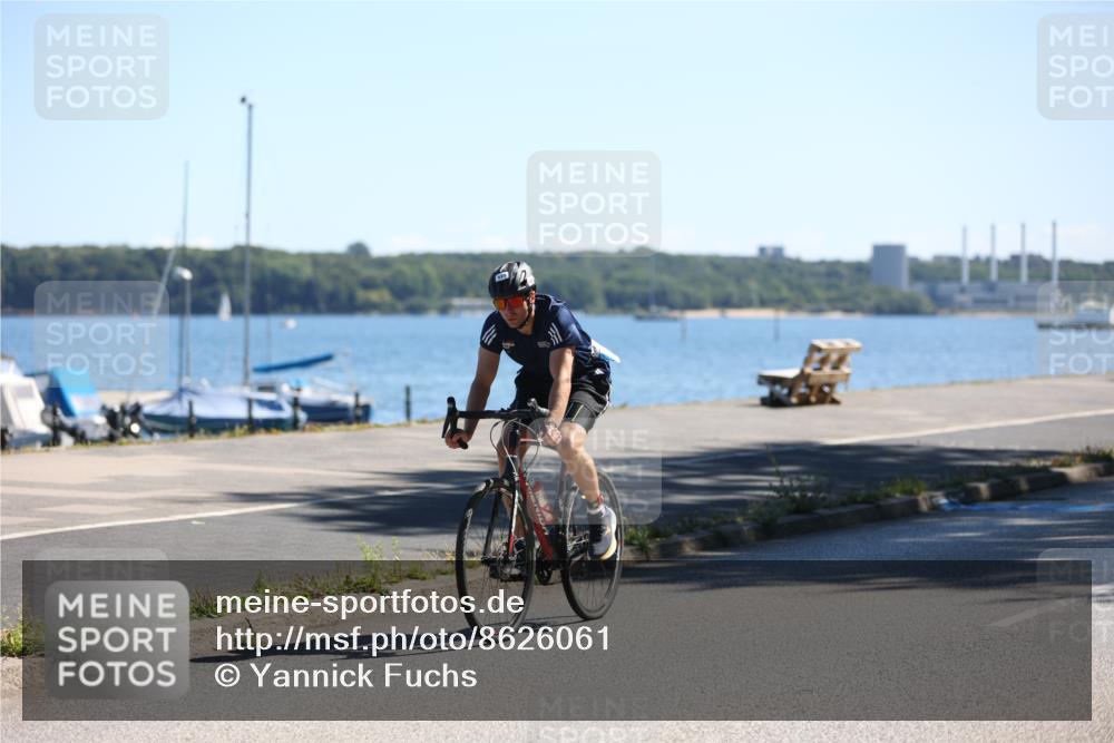 17.08.2025 - KN Förde Triathlon 2025 Yannick Fuchs http://msf.ph/oto/8626061 17.08.2025 12:57:02 Radfahren 419, 421, 438, 525, 482, 525 meine-sportfotos.de