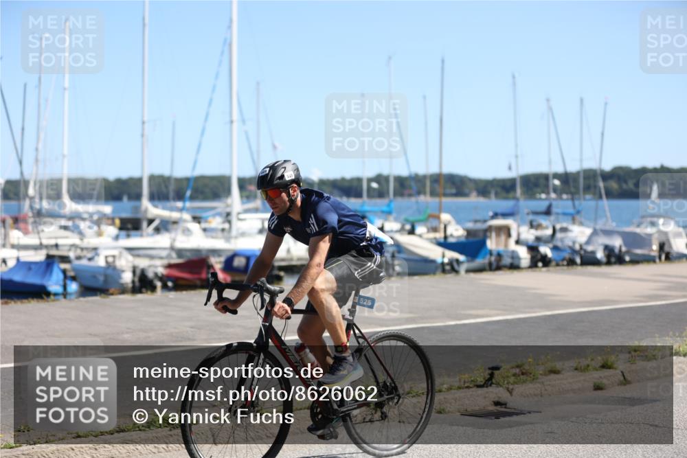 17.08.2025 - KN Förde Triathlon 2025 Yannick Fuchs http://msf.ph/oto/8626062 17.08.2025 12:57:03 Radfahren 419, 421, 438, 482, 525 meine-sportfotos.de