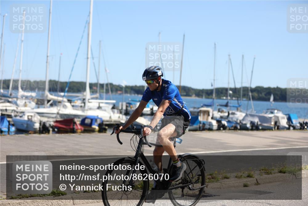 17.08.2025 - KN Förde Triathlon 2025 Yannick Fuchs http://msf.ph/oto/8626070 17.08.2025 12:57:08 Radfahren 414, 419, 421, 438, 438, 525 meine-sportfotos.de