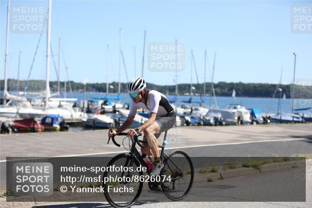 17.08.2025 - KN Förde Triathlon 2025 Yannick Fuchs http://msf.ph/oto/8626074 17.08.2025 12:57:11 Radfahren 414, 419, 421, 455, 419, 438 meine-sportfotos.de