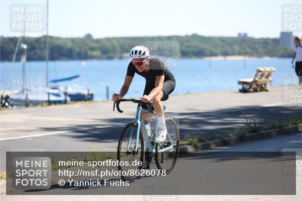 17.08.2025 - KN Förde Triathlon 2025 Yannick Fuchs http://msf.ph/oto/8626078 17.08.2025 12:57:25 Radfahren 357, 397, 410, 413, 417, 455 meine-sportfotos.de