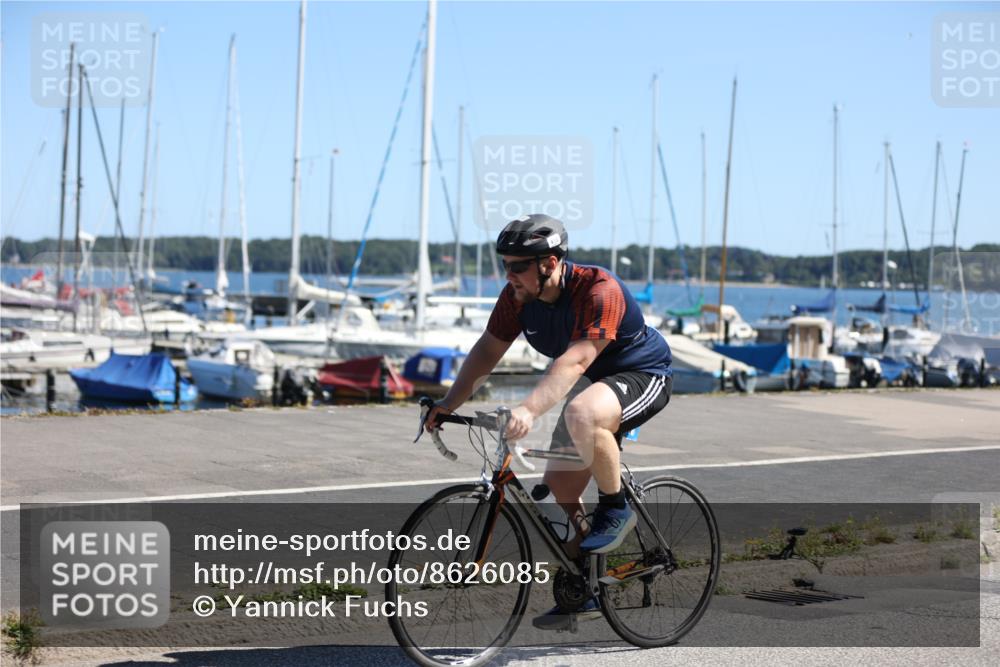 17.08.2025 - KN Förde Triathlon 2025 Yannick Fuchs http://msf.ph/oto/8626085 17.08.2025 12:57:28 Radfahren 357, 397, 544, 410, 413, 417, 455 meine-sportfotos.de