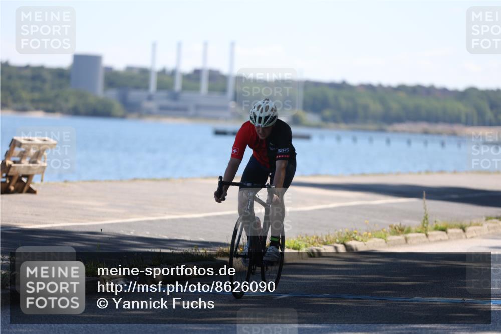 17.08.2025 - KN Förde Triathlon 2025 Yannick Fuchs http://msf.ph/oto/8626090 17.08.2025 12:57:33 Radfahren 357, 397, 423, 529, 544, 410, 413 meine-sportfotos.de