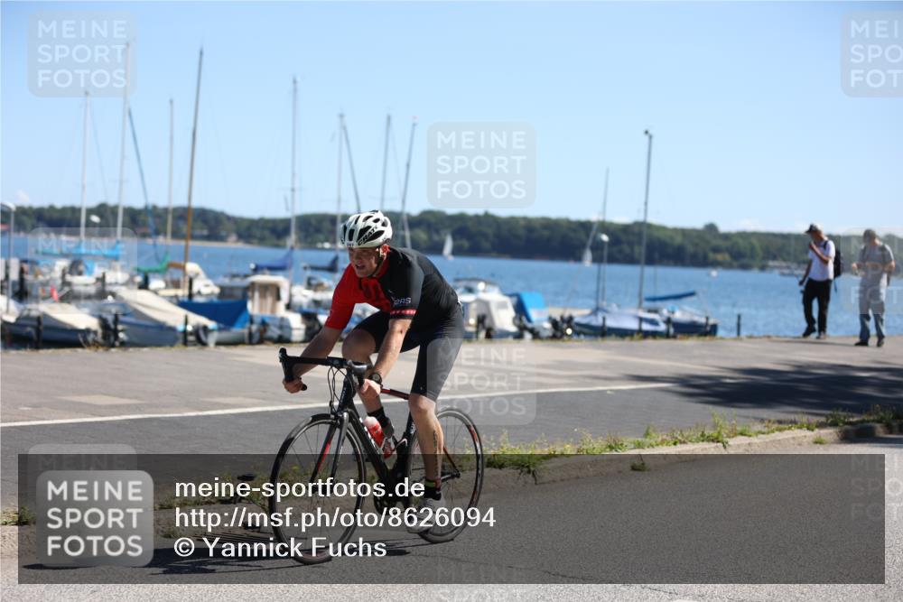 17.08.2025 - KN Förde Triathlon 2025 Yannick Fuchs http://msf.ph/oto/8626094 17.08.2025 12:57:34 Radfahren 357, 397, 423, 427, 529, 544, 357 meine-sportfotos.de