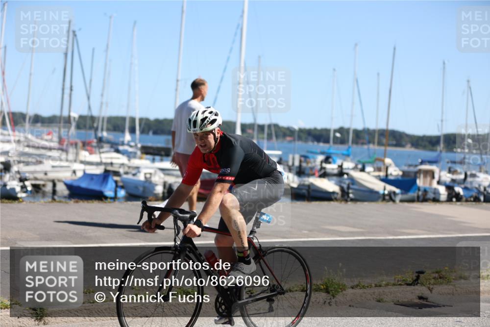 17.08.2025 - KN Förde Triathlon 2025 Yannick Fuchs http://msf.ph/oto/8626096 17.08.2025 12:57:35 Radfahren 397, 423, 427, 529, 544, 357, 397 meine-sportfotos.de