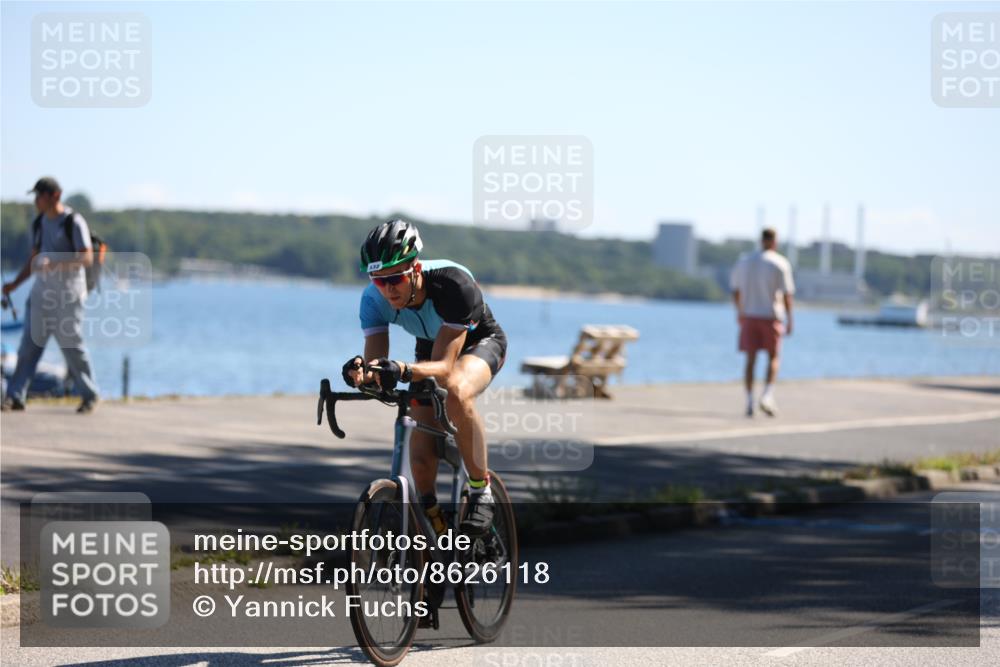 17.08.2025 - KN Förde Triathlon 2025 Yannick Fuchs http://msf.ph/oto/8626118 17.08.2025 12:57:49 Radfahren 415, 422, 492, 532, 548, 423, 427, 490 meine-sportfotos.de