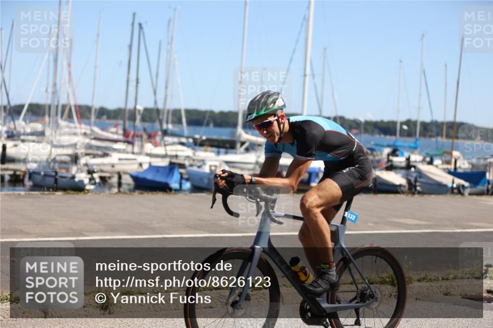 17.08.2025 - KN Förde Triathlon 2025 Yannick Fuchs http://msf.ph/oto/8626123 17.08.2025 12:57:50 Radfahren 415, 422, 492, 501, 532, 548, 427, 490, 532 meine-sportfotos.de