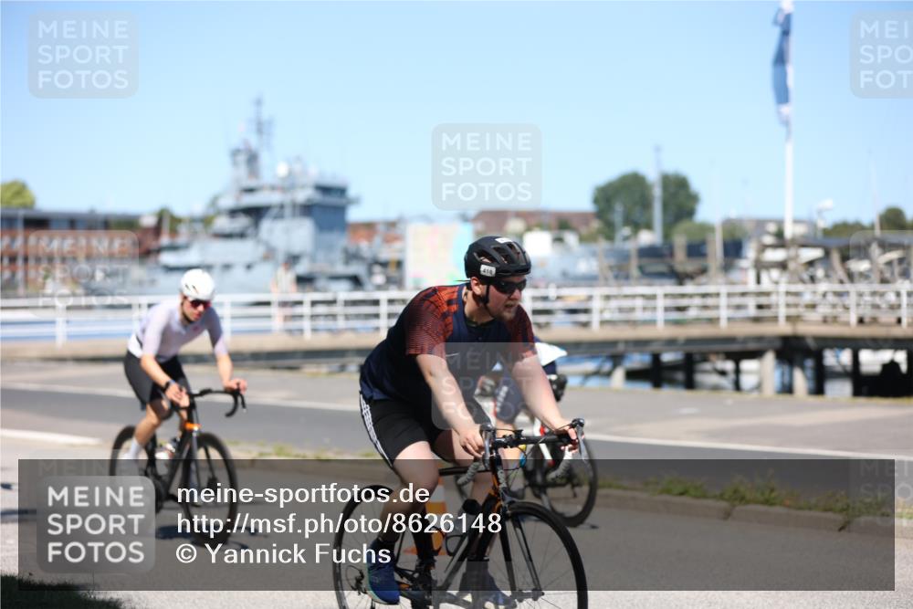 17.08.2025 - KN Förde Triathlon 2025 Yannick Fuchs http://msf.ph/oto/8626148 17.08.2025 12:59:15 Radfahren 397, 410, 423, 424, 427, 431, 519, 529, 532, 431, 447 meine-sportfotos.de